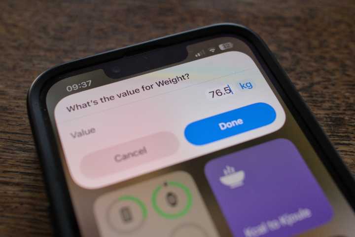 Recording a weight value in Apple Health via shortcut.-1