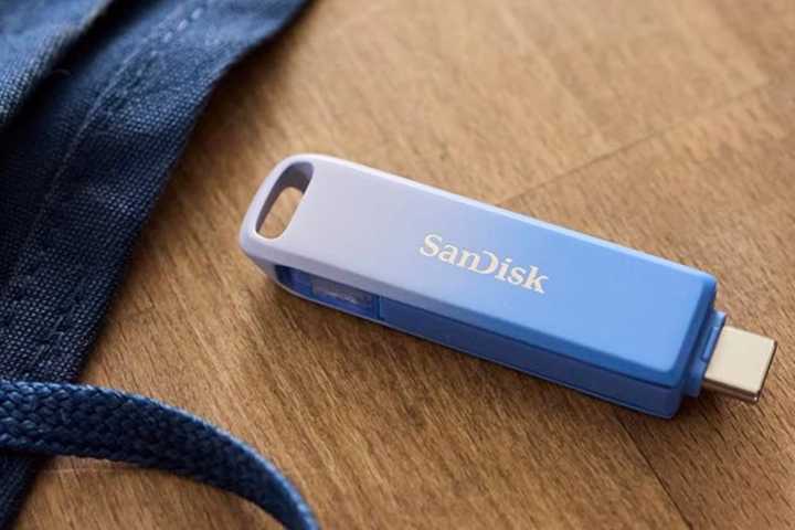 SanDisk Creator Phone Flash Drive